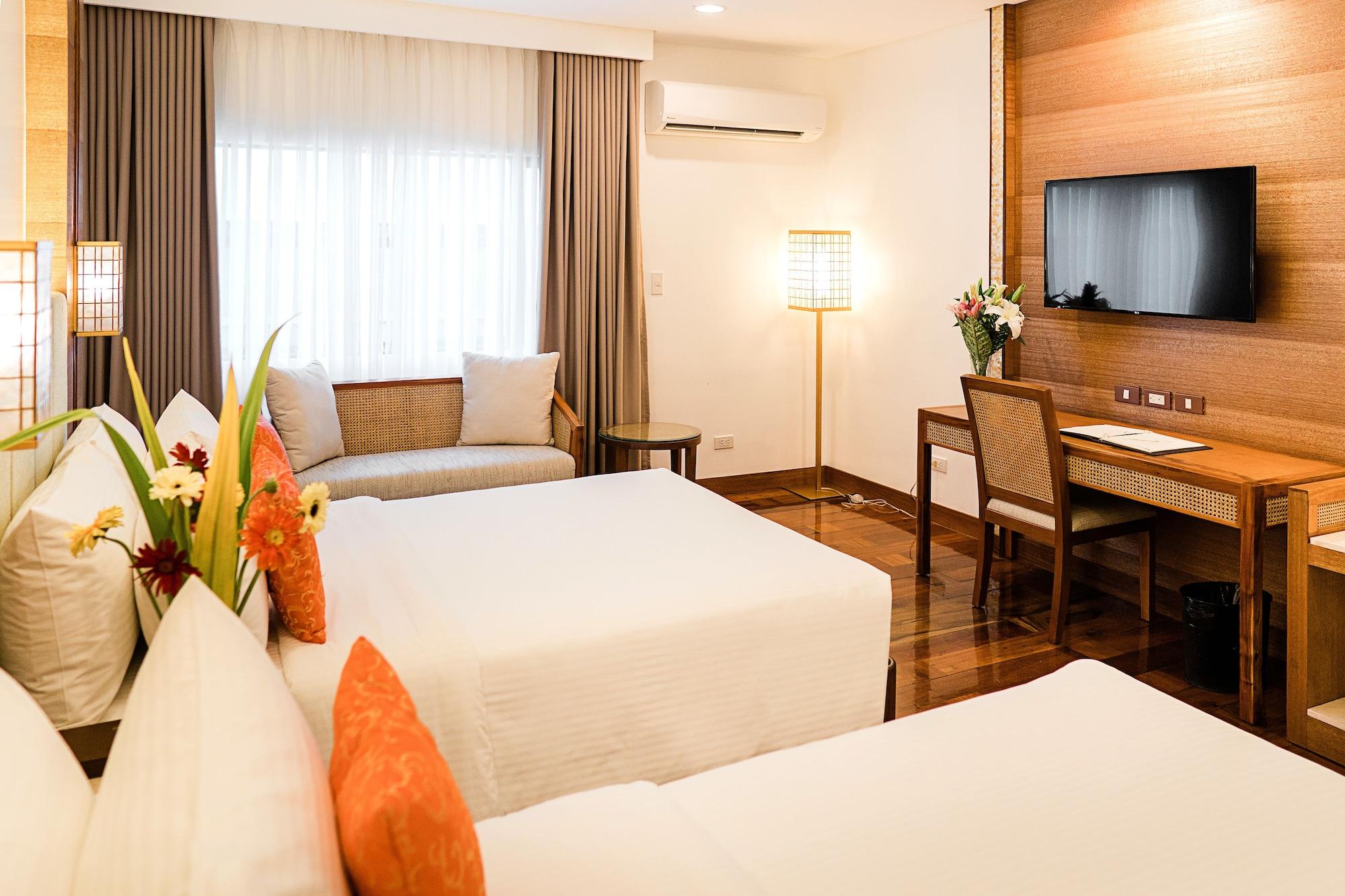 The Legend Palawan Hotel Puerto Princesa Bagian luar foto