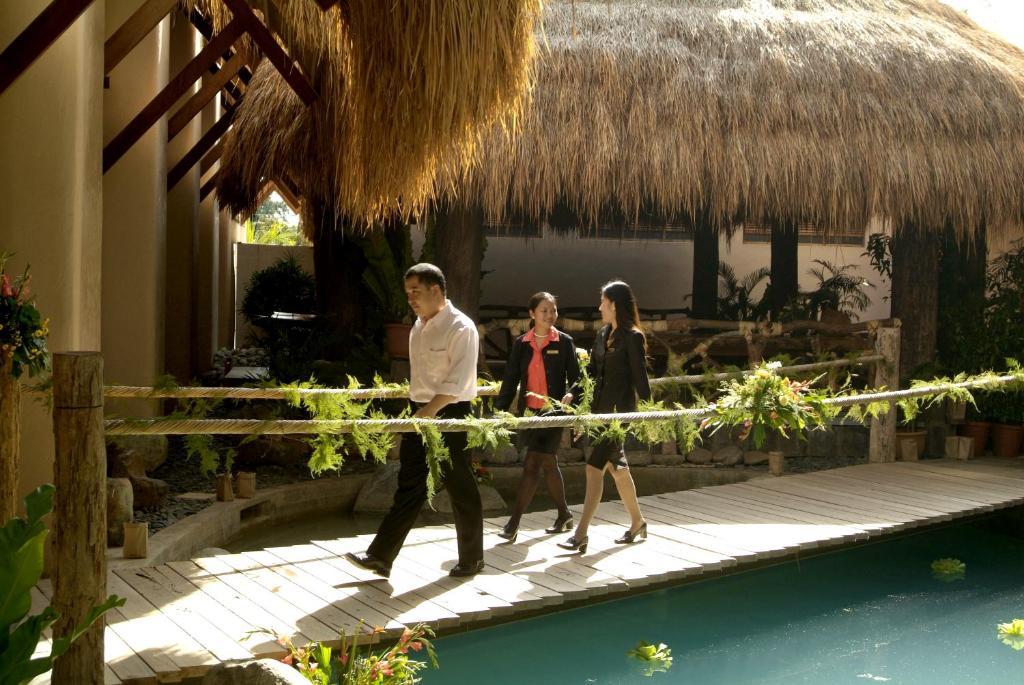 The Legend Palawan Hotel Puerto Princesa Bagian luar foto